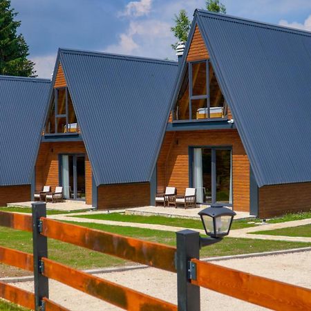 Villas Chardak Žabljak Exteriör bild