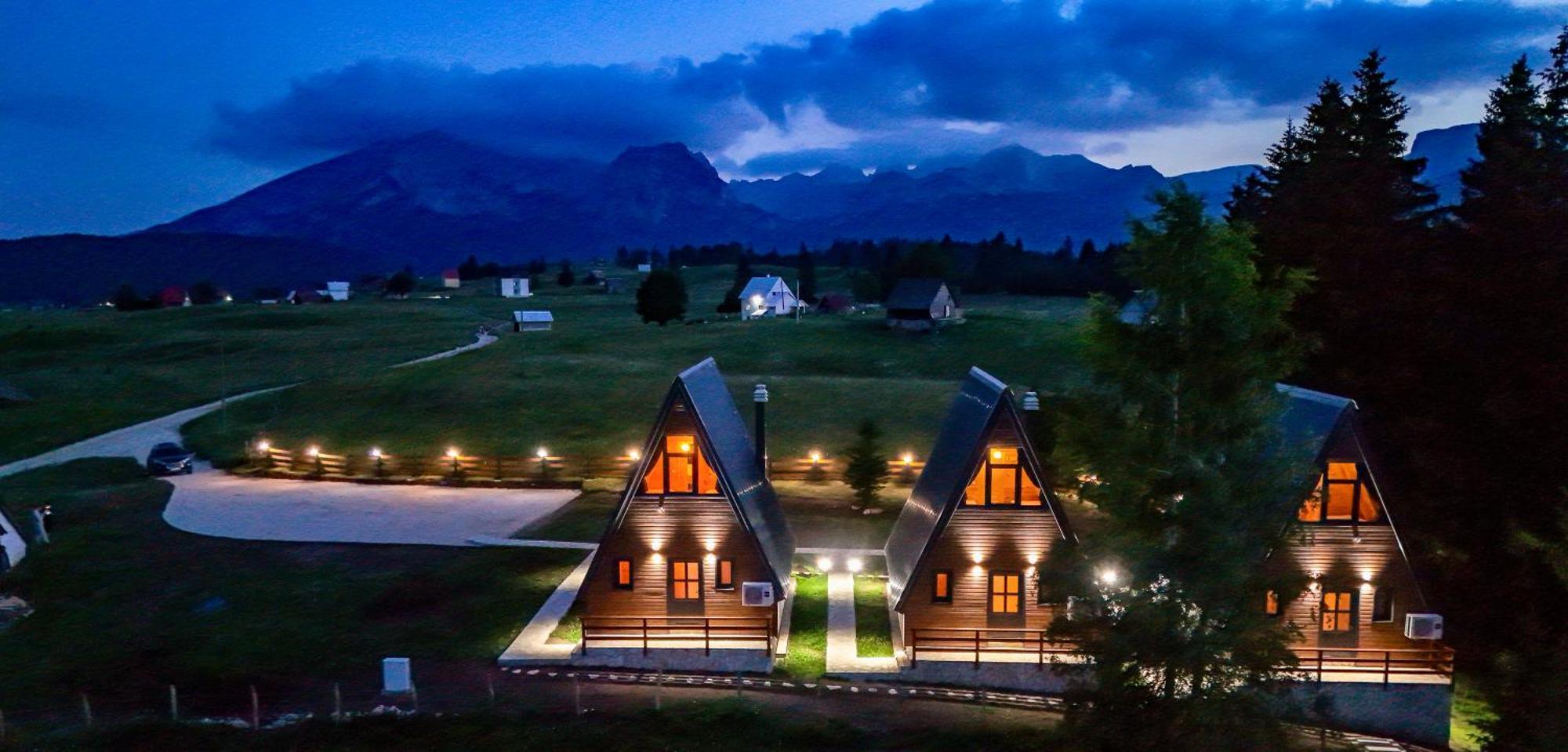 Villas Chardak Žabljak Exteriör bild