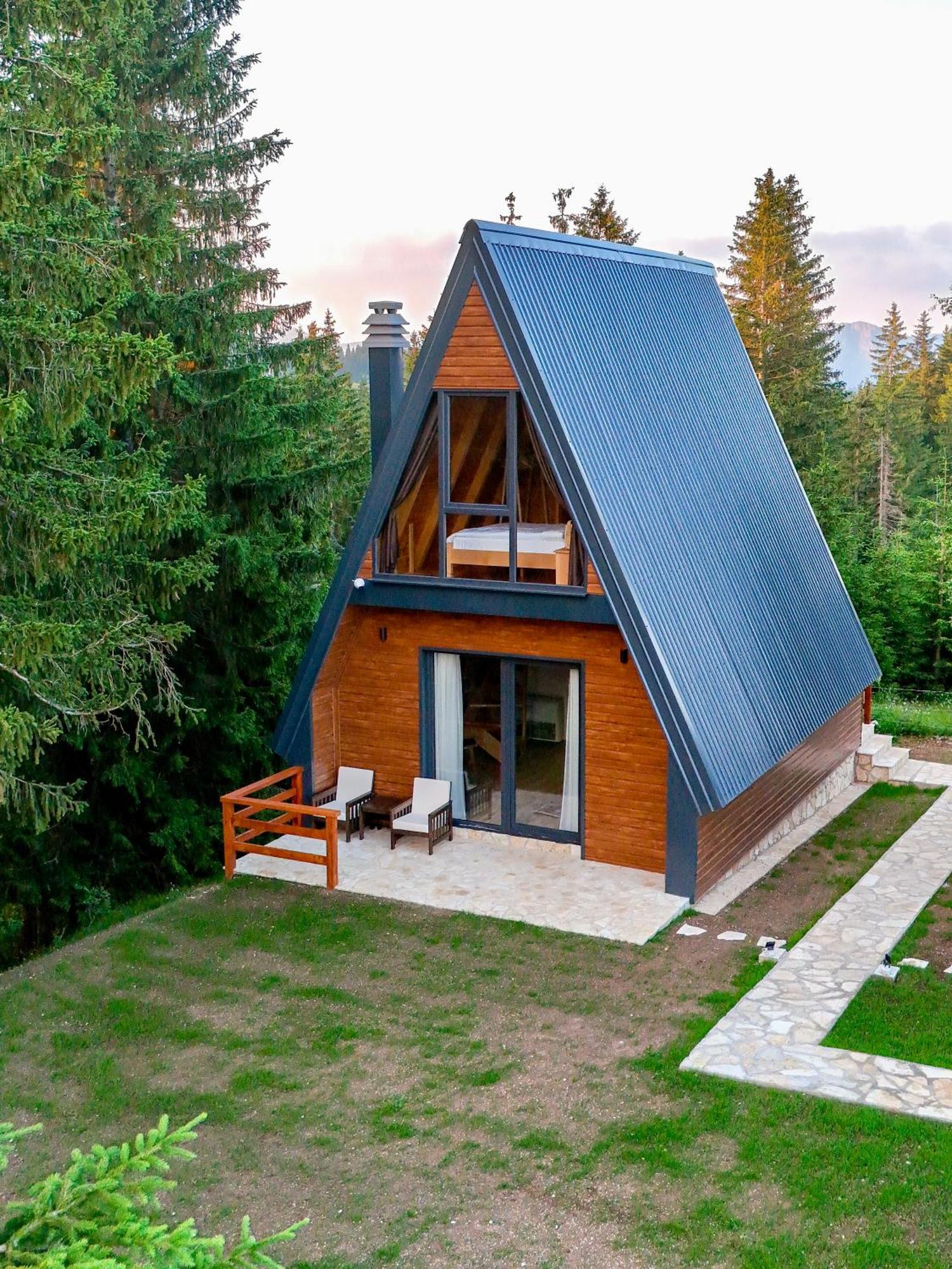 Villas Chardak Žabljak Exteriör bild