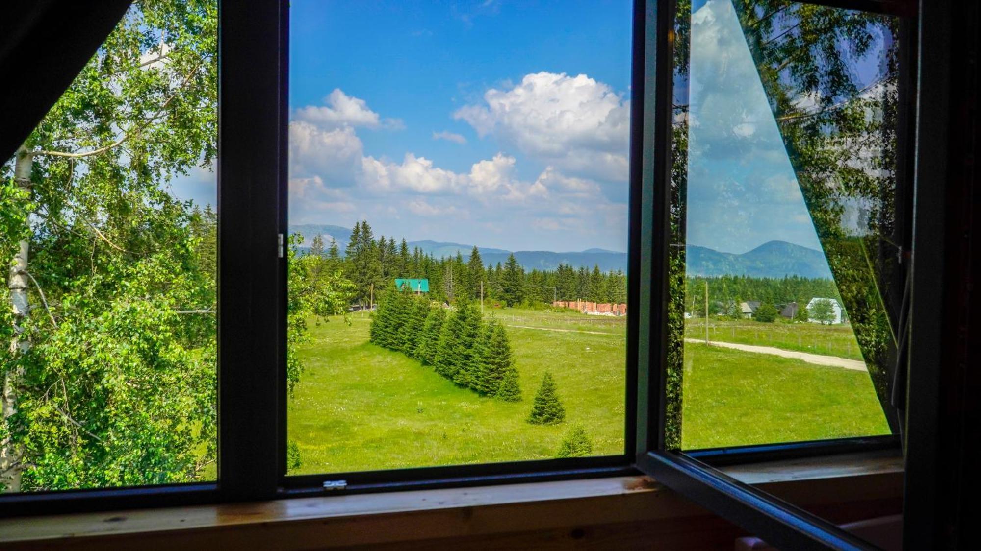 Villas Chardak Žabljak Exteriör bild